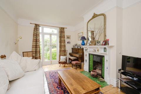 20 Midmoor Road, London, SW19 4JD