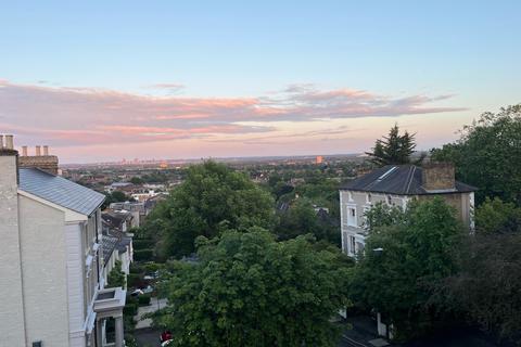 undefined, Spencer Hill, Wimbledon SW19