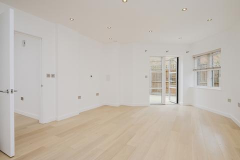 2 bedroom apartment for sale, Ridgmount Apartments, London SW19