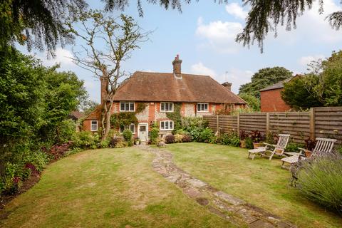 Yew Tree Cottage The Street, East Clandon, Guildford, GU4 7RU