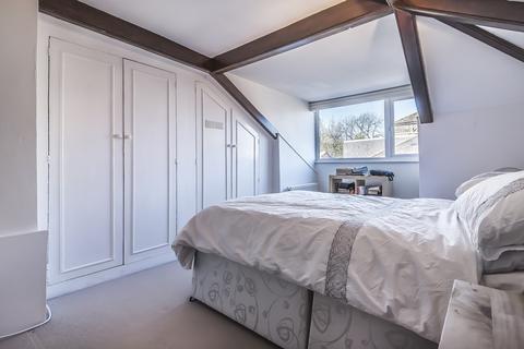undefined, Thornton Hill, Wimbledon SW19