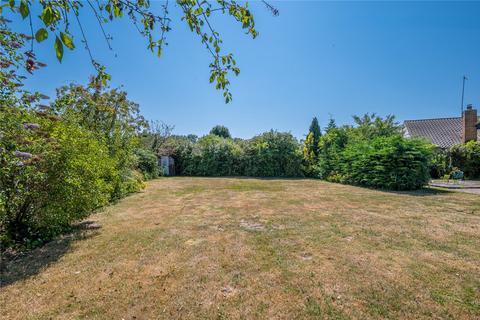 3 bedroom bungalow for sale, Chelsworth Crescent, Thorpe Bay, Essex, SS1