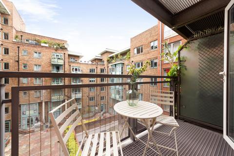 Flat 25, 60 Vauxhall Bridge Road, London, SW1V 2RD