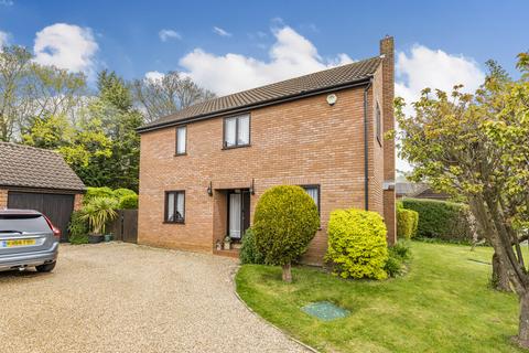 4 bedroom detached house for sale, Earls Close, Hertfordshire CM23