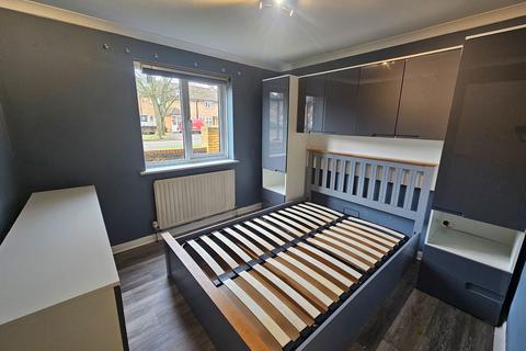 Flat 3, Cavan Court Bishops Rise, Hatfield, AL10 9JG