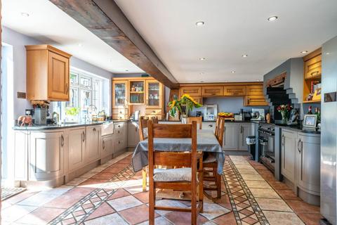 4 bedroom detached house for sale, Bardfield End Green, Dunmow CM6