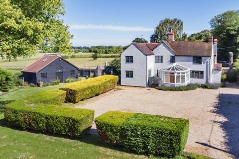 4 bedroom house for sale, Stebbing Road, Felsted CM6