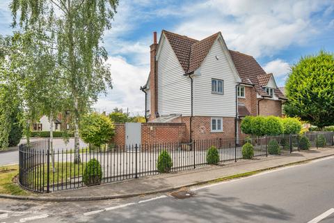 4 bedroom detached house for sale, Bannister Green, Dunmow CM6