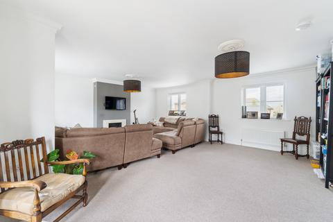 4 Briar Road, Dunmow, CM6 1ZL