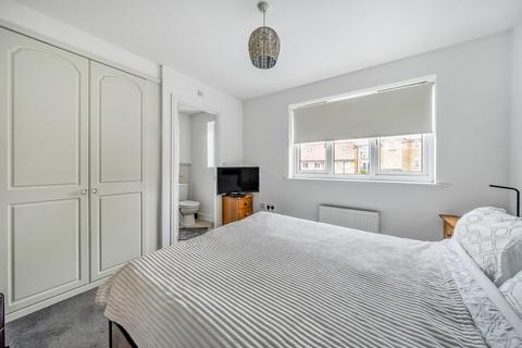 2 Cromwell Road, Flitch Green, Dunmow, CM6 3GE