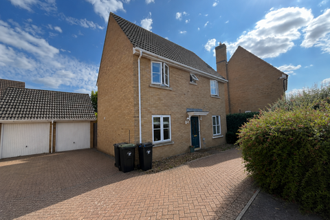 3 bedroom house to rent, Woodlands Park Drive, Great Dunmow CM6
