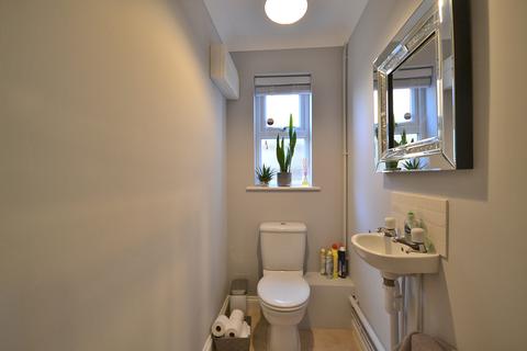 3 bedroom house to rent, Woodlands Park Drive, Great Dunmow CM6