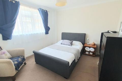 1 bedroom flat for sale, Sea Road, Bournemouth BH5