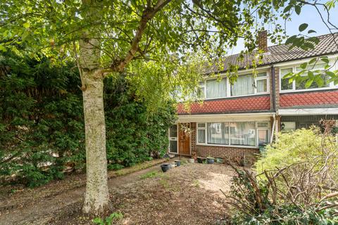 71 Elmbridge, Harlow, CM17 0JY
