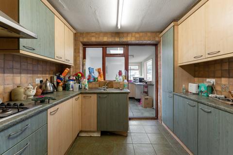71 Elmbridge, Harlow, CM17 0JY