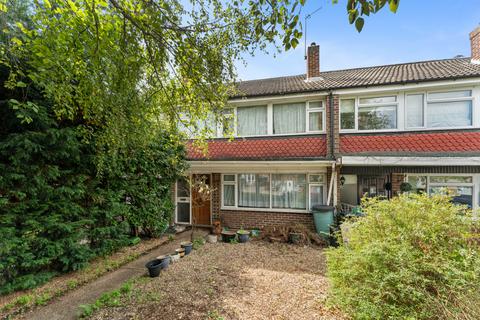 71 Elmbridge, Harlow, CM17 0JY