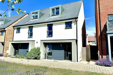 16 Birch Walk, Harlow, CM17 0FQ