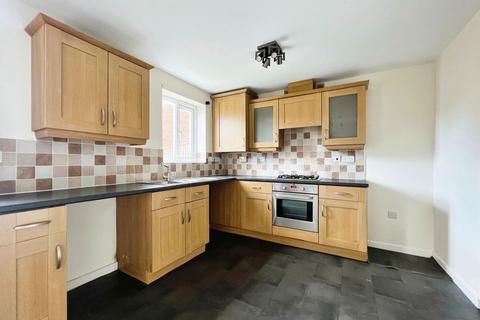 4 bedroom semi-detached house for sale, Waggon Road, Leeds LS10