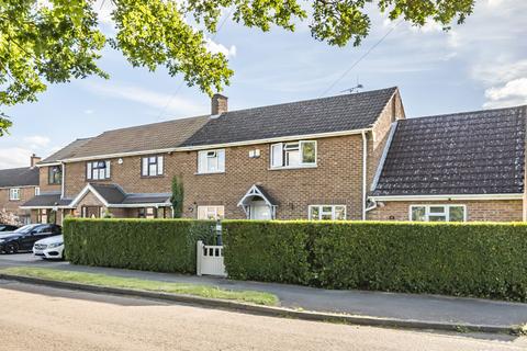 15 Broomfields, Hatfield Heath, Bishop's Stortford, CM22 7EJ