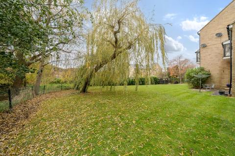 26 The Meadows, Sawbridgeworth, CM21 9PZ