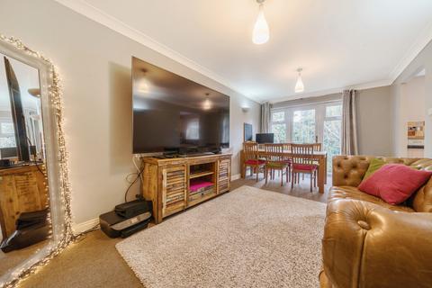 26 The Meadows, Sawbridgeworth, CM21 9PZ