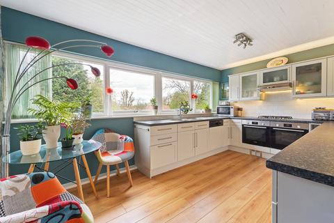 1 Willowmead, Sawbridgeworth, CM21 9HJ