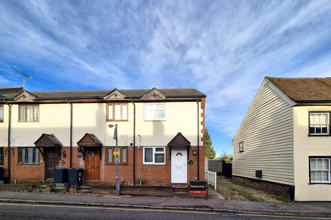 2 bedroom end of terrace house to rent, Trojan Terrace, Sawbridgeworth CM21