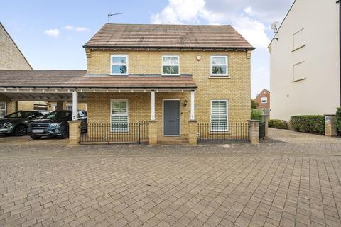 51 Felstead Crescent, Stansted, CM24 8UX