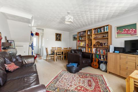 3 bedroom end of terrace house for sale, Spencer Close, Essex CM24