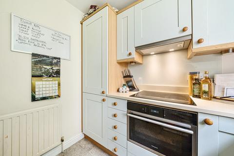 Flat 5, Eastacre Chaters Hill, Saffron Walden, CB10 2AB