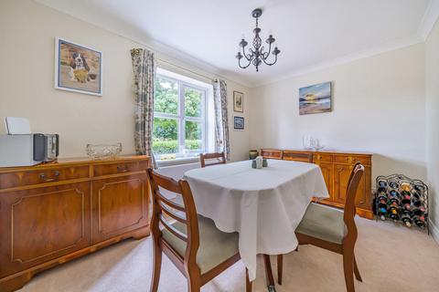 4 Ash Green, Great Chesterford, Saffron Walden, CB10 1QR