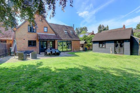 5 bedroom detached house for sale, Turners Drive, High Wycombe HP13