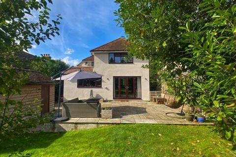 4 bedroom detached house for sale, Park Farm Road, High Wycombe HP12