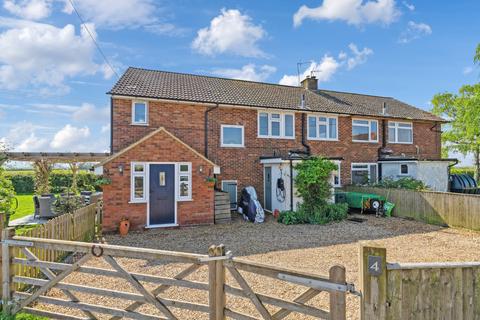 4 bedroom semi-detached house for sale, Marsh, Aylesbury HP17