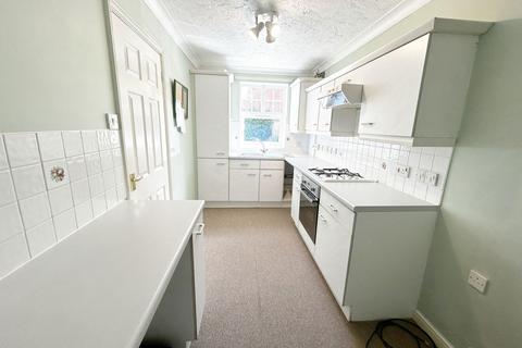 12 Burlish Avenue, Solihull, B92 8BF