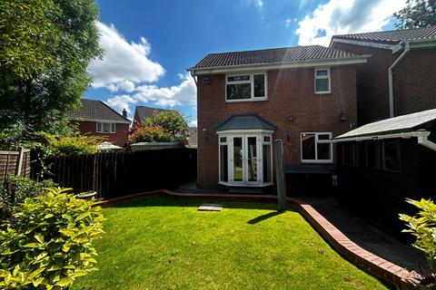 12 Burlish Avenue, Solihull, B92 8BF
