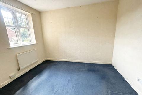 12 Burlish Avenue, Solihull, B92 8BF