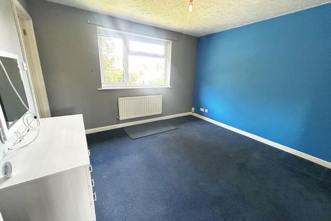 12 Burlish Avenue, Solihull, B92 8BF
