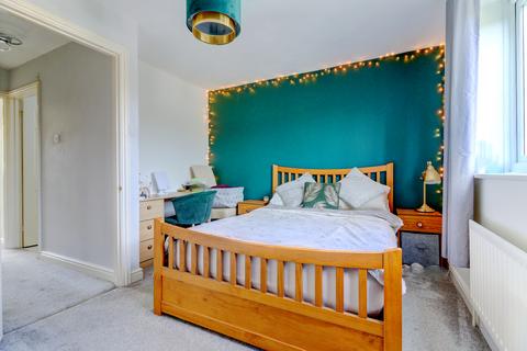 2 bedroom terraced house for sale, Wheelers Park, Buckinghamshire HP13