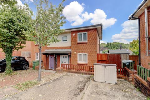 3 bedroom semi-detached house for sale, Barton Way, High Wycombe HP13