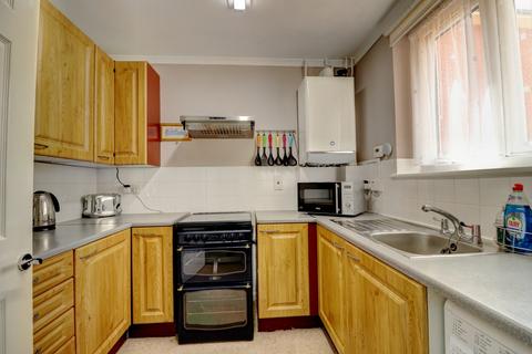 3 bedroom semi-detached house for sale, Barton Way, High Wycombe HP13