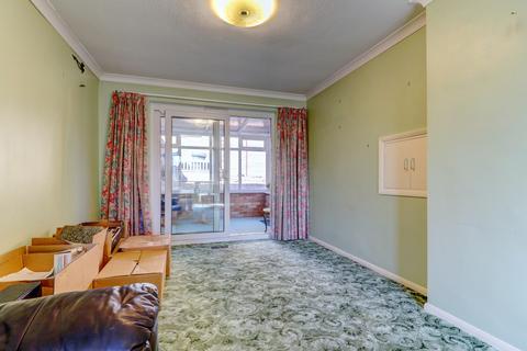 3 bedroom end of terrace house for sale, Edmunds Close, High Wycombe HP12