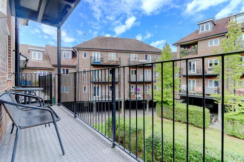 2 bedroom apartment for sale, Freer Crescent, High Wycombe HP13