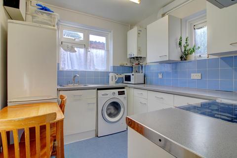 2 bedroom maisonette for sale, Larkfield Close, High Wycombe HP13