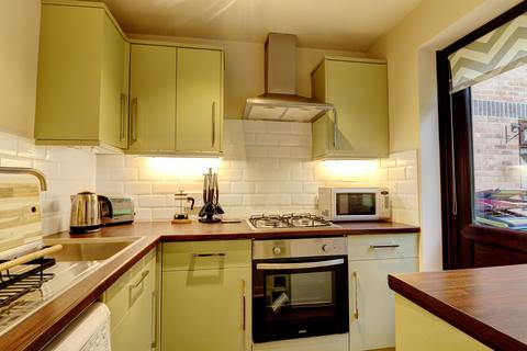 33 Cairnside, High Wycombe, HP13 7SB