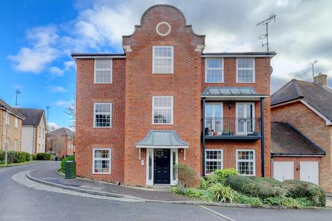 50 Copperfields, High Wycombe, HP12 4AN