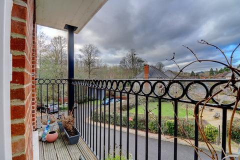 50 Copperfields, High Wycombe, HP12 4AN