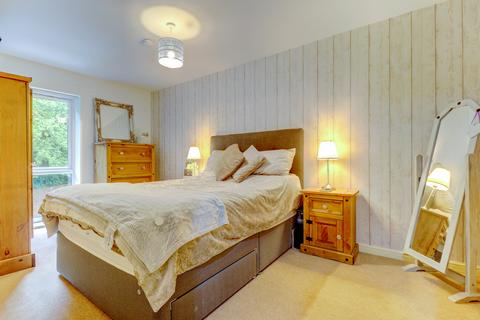 2 bedroom apartment for sale, Olympic Way, Buckinghamshire HP13