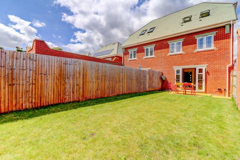undefined, Kilty Place, Buckinghamshire HP11