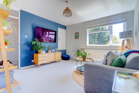 80 Clearbrook Close, High Wycombe, HP13 7BS